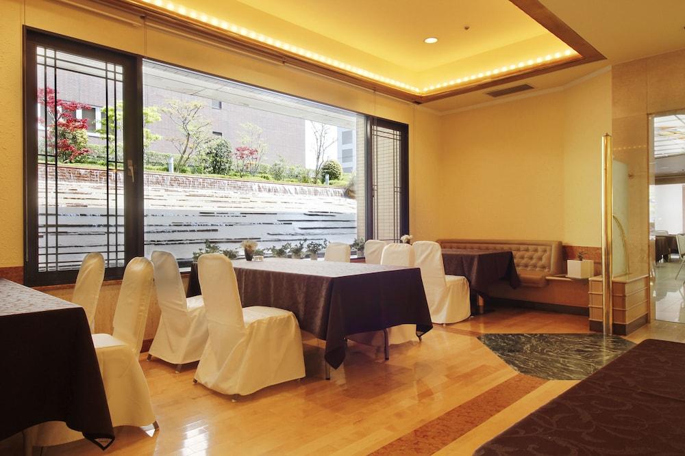 โรงแรมฮิโรชิม่า การ์เด้น พาเลซ ภายนอก รูปภาพ